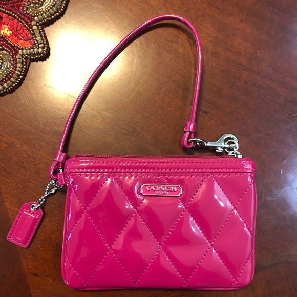 Coach Pop Gloss Hot Pink Wristlet NWT - Picture 2 of 6